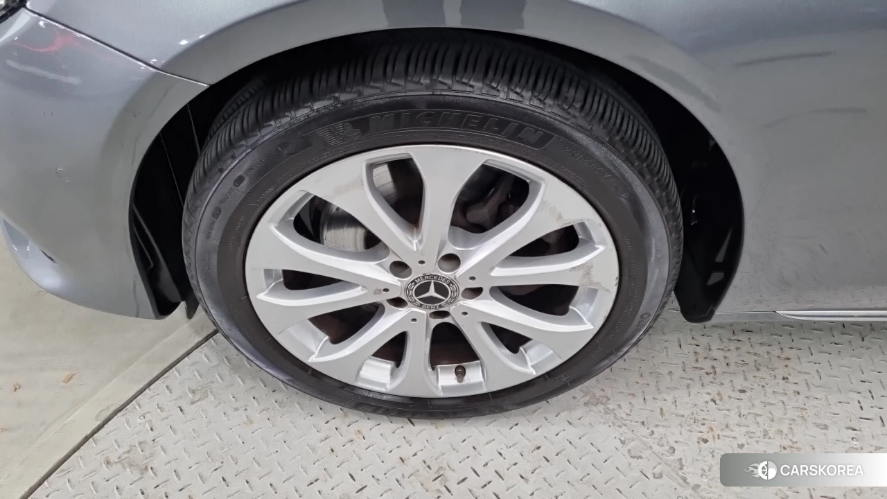 Mercedes-Benz E-Class W213 id 4890421 из Кореи 9