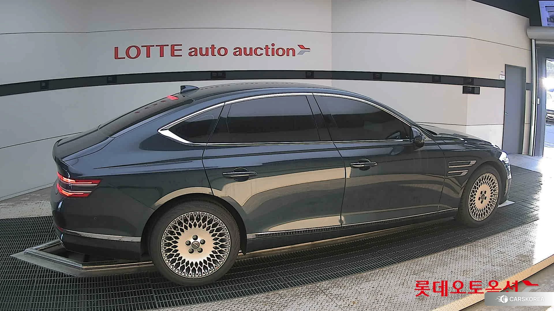 Hyundai G80 id 4296724 из Кореи 9