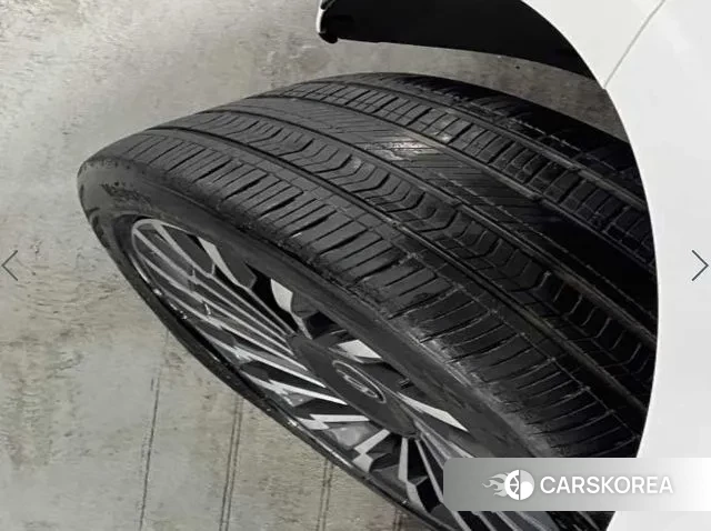 Hyundai Grandeur Hybrid (GN7) id 3619439 из Кореи 9