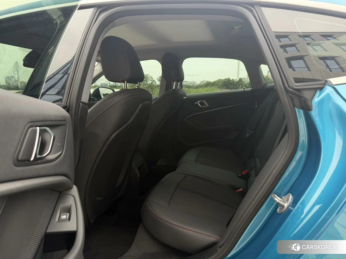BMW 2 series (imported) id 4452880 из Китая 9