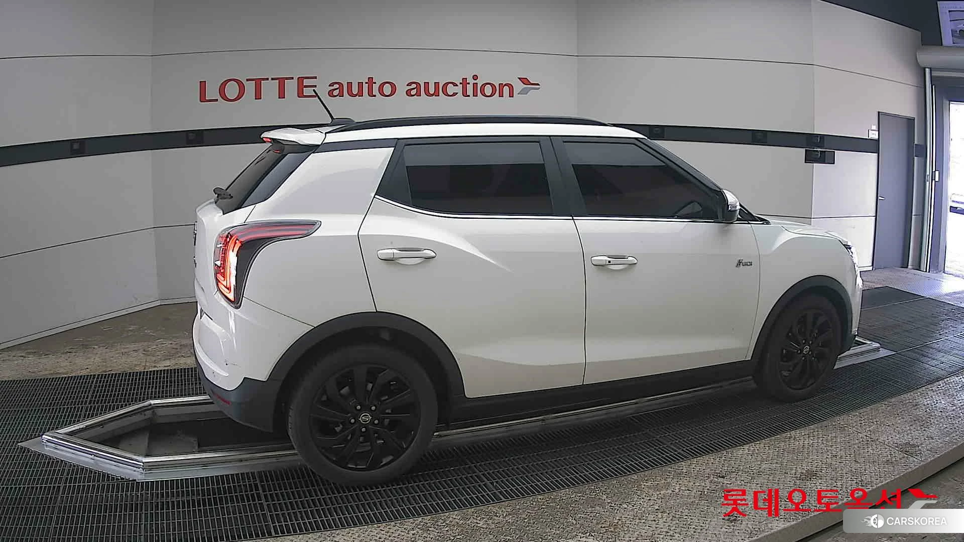 SsangYong Tivoli id 3869464 из Кореи 9