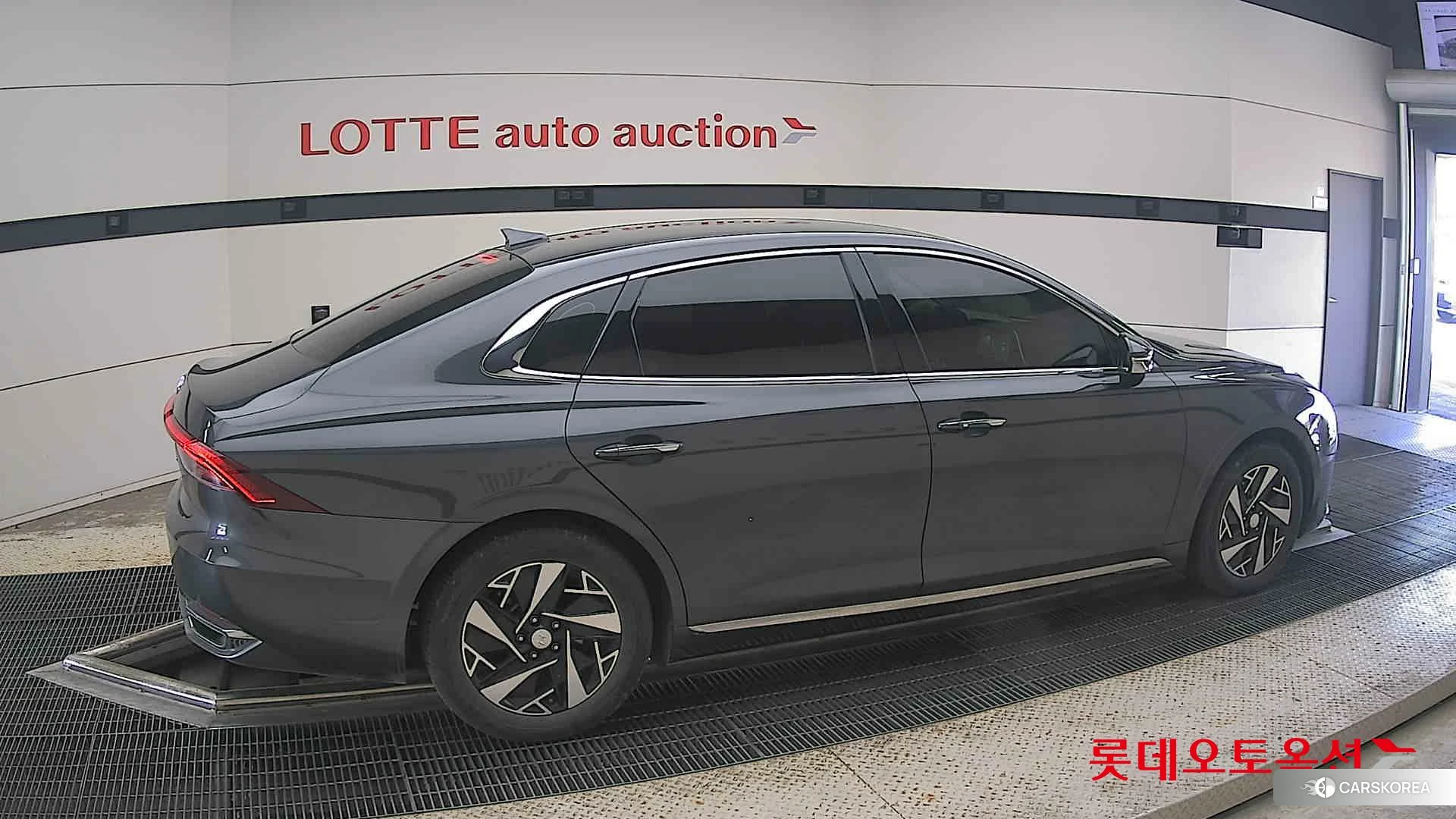 Hyundai Grandeur Hybrid id 4902565 из Кореи 9