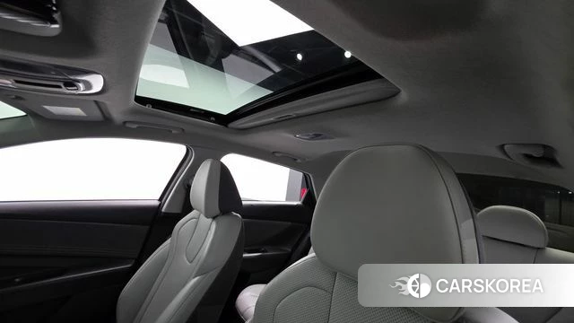 Hyundai Avante (CN7) id 3806418 из Кореи 9