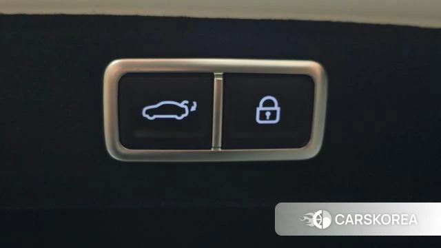 Hyundai Grandeur Hybrid (GN7) id 4854321 из Кореи 9