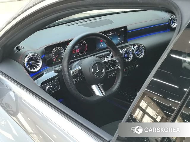 Mercedes-Benz Class A id 4227911 из Китая 9