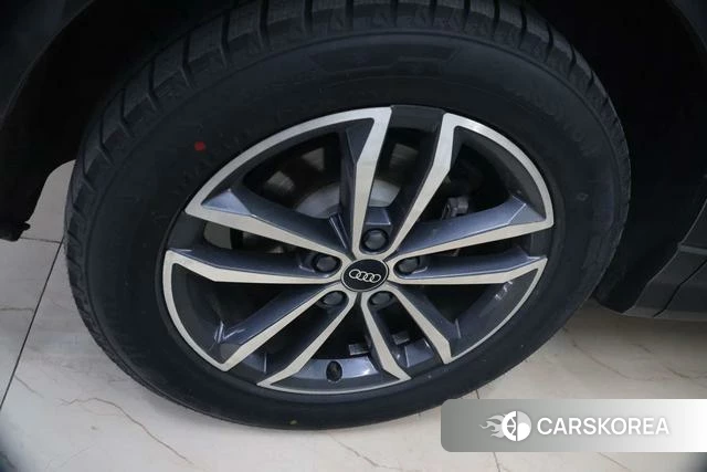 Audi Q3 id 4276350 из Китая 9