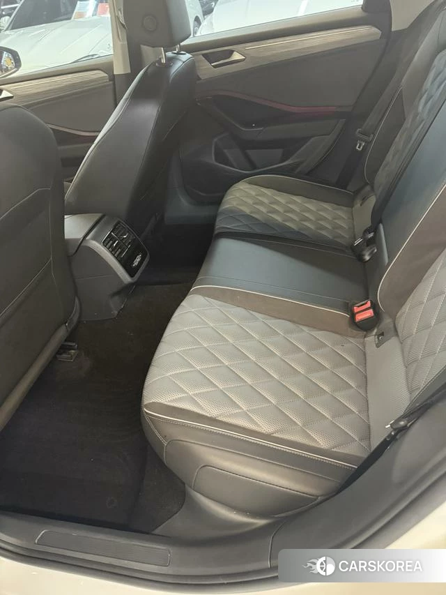 Volkswagen Sagitar id 4264496 из Китая 9