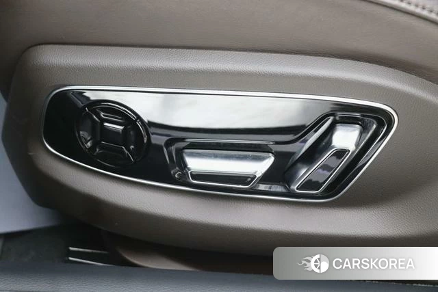 Audi A8 id 4366000 из Китая 9