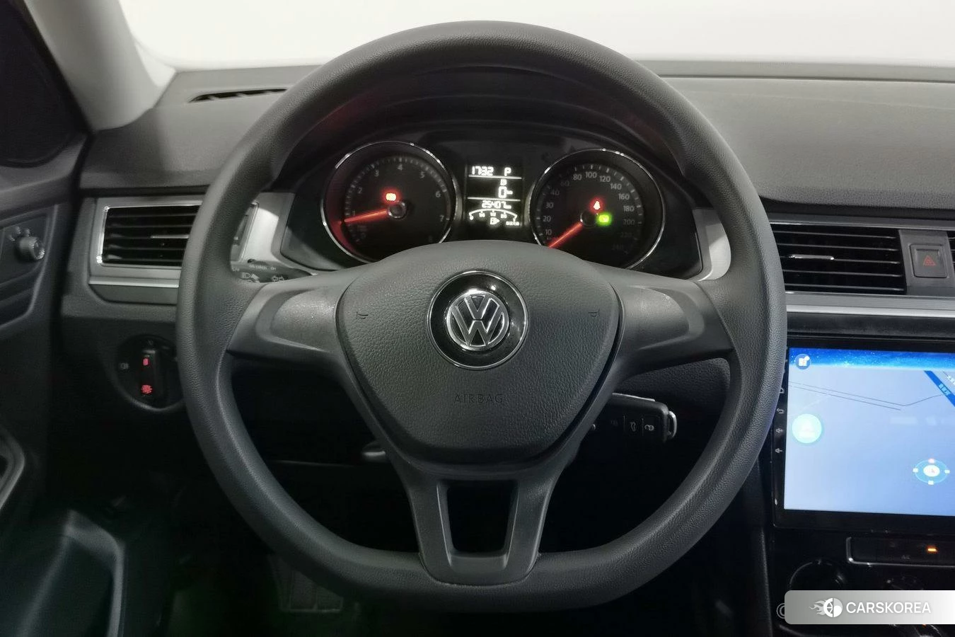 Volkswagen Bora id 4512663 из Китая 9