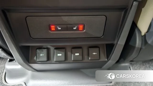 Land Rover Defender (L663) id 3004056 из Кореи 9