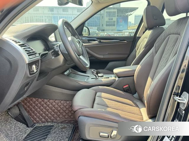 BMW X3 id 4348253 из Китая 9