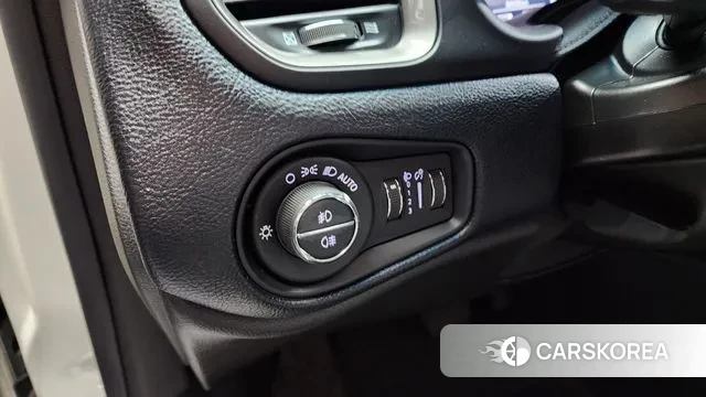 Jeep Renegade id 3024183 из Кореи 9