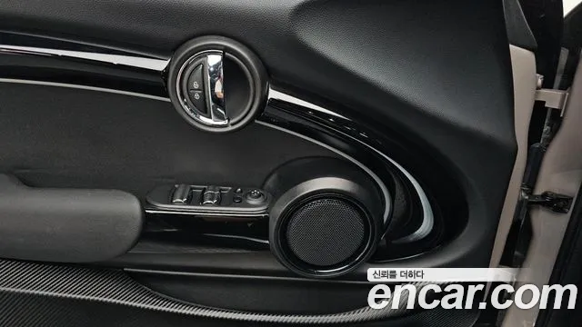 Mini Cooper Convertible id 2716553 из Кореи 9