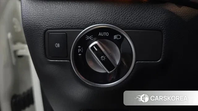 Mercedes-Benz B-Class W246 id 3166476 из Кореи 9