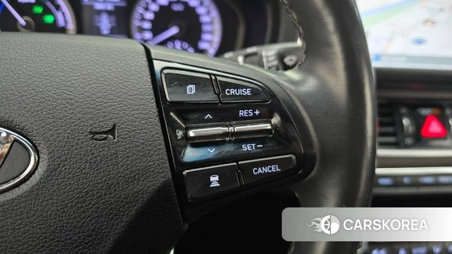 Hyundai Grandeur IG Hybrid id 4520888 из Кореи 9