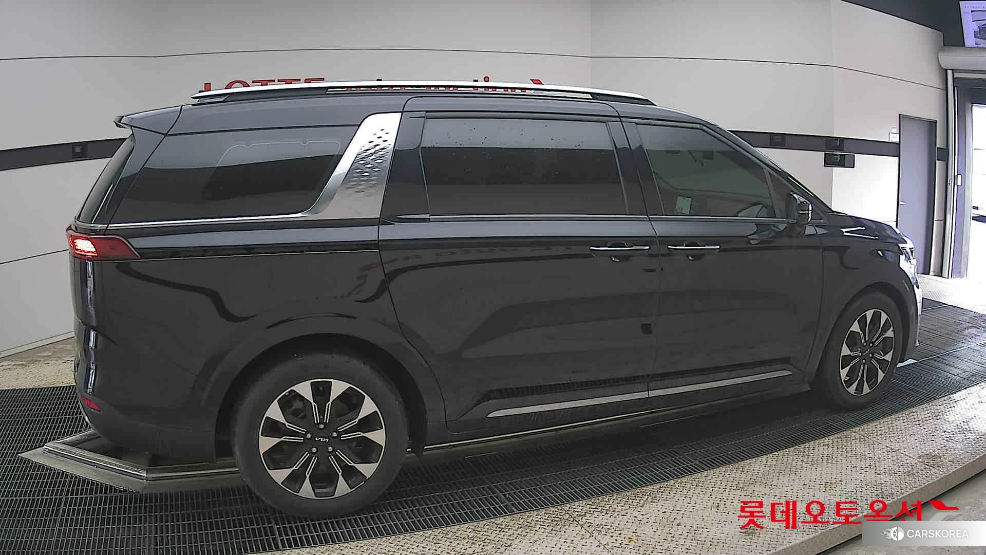 Kia Carnival id 4312633 из Кореи 9