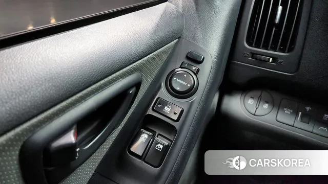 Hyundai The New Grand Starex id 3563394 из Кореи 9