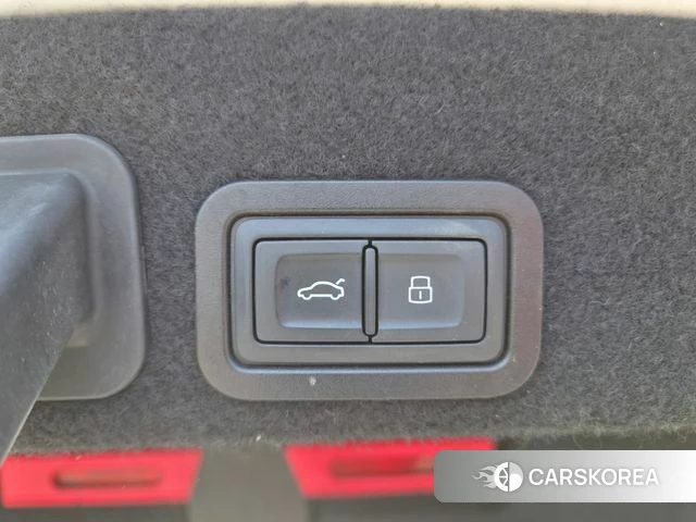Audi New A6 id 4477603 из Кореи 9
