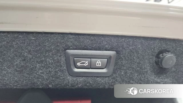 BMW 5 Series (G30) id 4397905 из Кореи 9