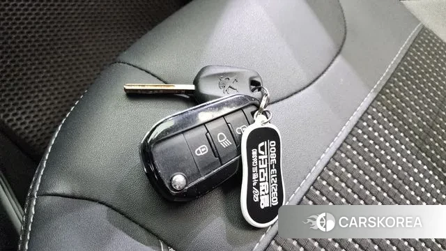 Peugeot 2008 id 2995342 из Кореи 9