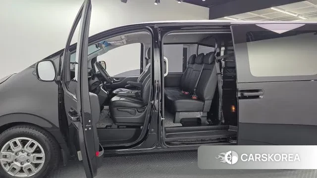 Hyundai Staria id 3310648 из Кореи 9