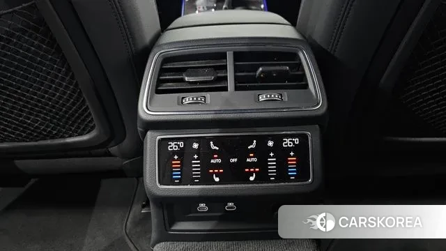 Audi A6 (C8) id 3620553 из Кореи 9