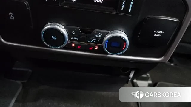 Ford Expeditation id 3765323 из Кореи 9