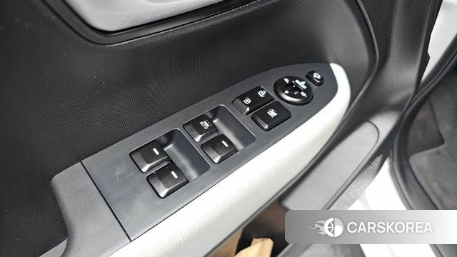 Kia The New Kia Ray EV id 4640261 из Кореи 9