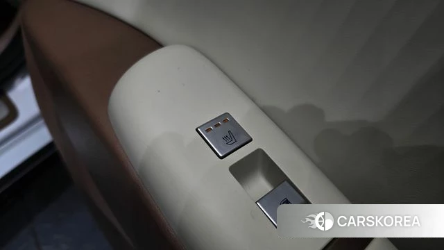 Hyundai Grandeur Hybrid (GN7) id 3805552 из Кореи 9