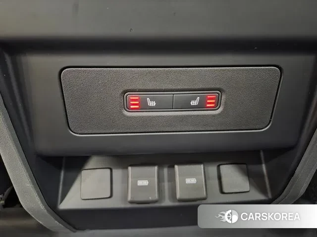 Land Rover Defender (L663) id 3410479 из Кореи 9