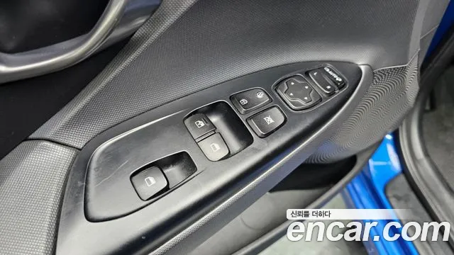 Hyundai Veloster (JS) id 2704741 из Кореи 9