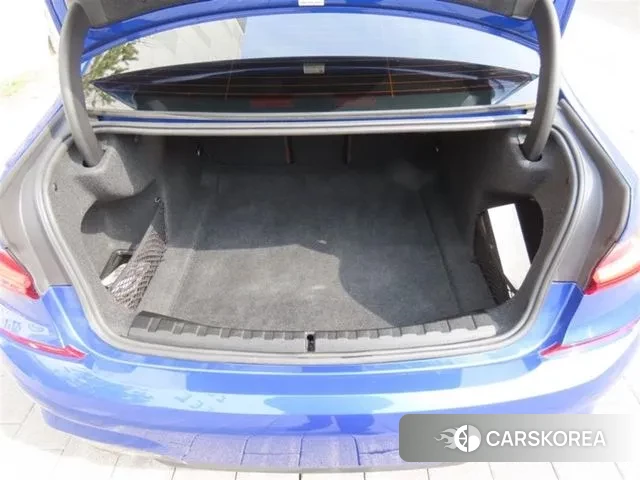 BMW 3 Series (G20) id 3754124 из Кореи 9