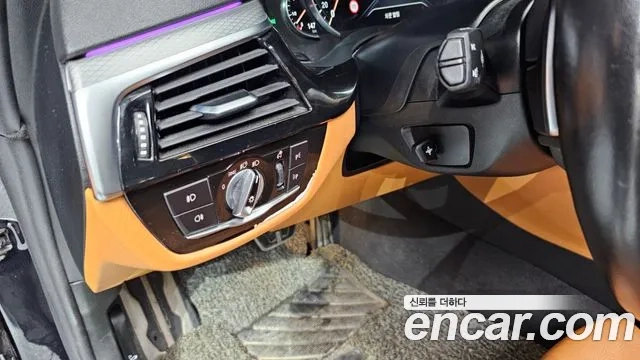 BMW 5 Series (G30) id 2897191 из Кореи 9