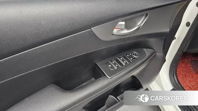 Kia Come New K3 id 3557734 из Кореи 9