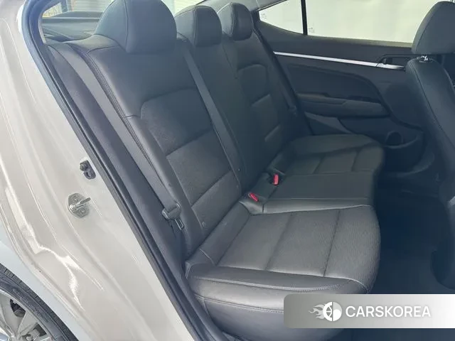 Hyundai The New Avante AD id 3641121 из Кореи 9