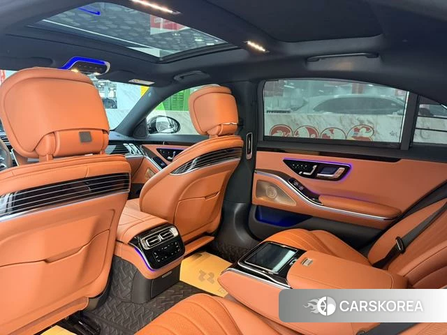Mercedes-Benz S-class id 4359648 из Китая 9