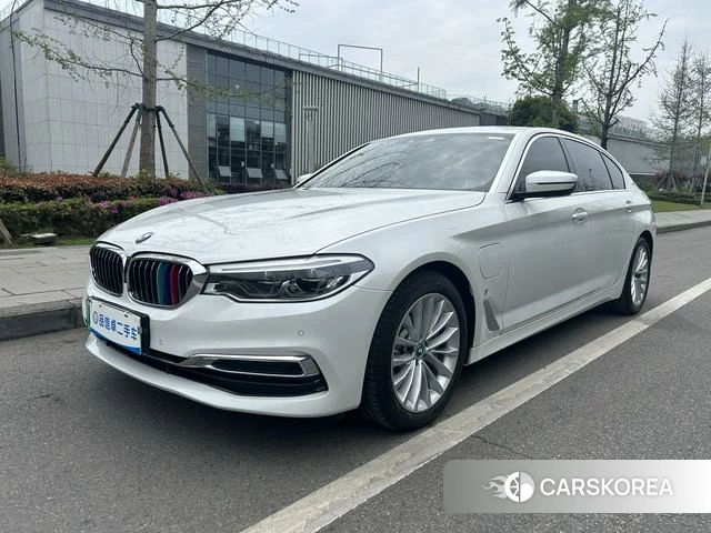 BMW 5 series PHEV id 4215614 из Китая 9