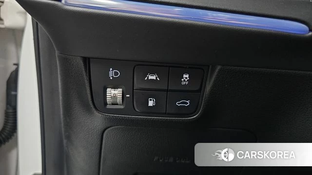 Hyundai The New Grandeur IG Hybrid id 4741036 из Кореи 9