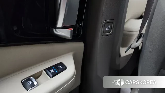 Kia The New Carnival 4th Generation id 3431352 из Кореи 9