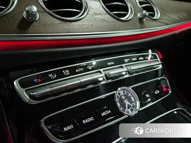 Mercedes-Benz E-Class W213 id 3034285 из Кореи 9