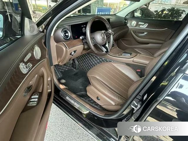 Mercedes-Benz E-class id 4257162 из Китая 9