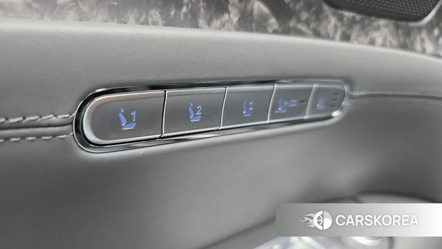 Genesis G90 (RS4) id 4201568 из Кореи 9