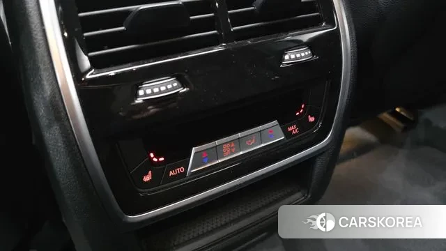 BMW X6 (G06) id 3365619 из Кореи 9