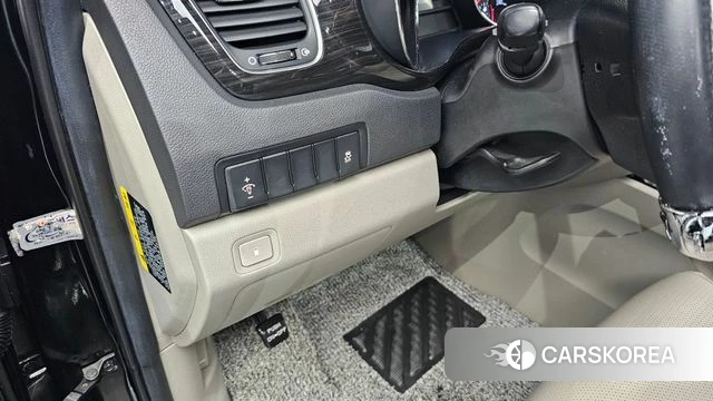 Kia The New Carnival id 4403229 из Кореи 9