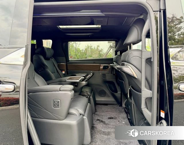 Toyota Wilfa id 4236531 из Китая 9