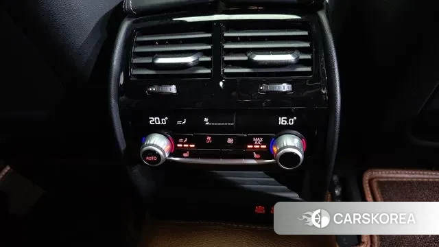 BMW 5 Series (G30) id 2994548 из Кореи 9