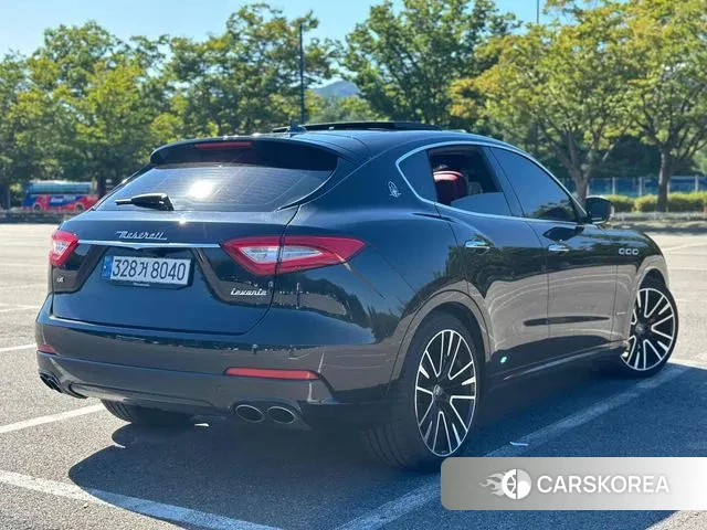 Maserati Levante id 3182327 из Кореи 9