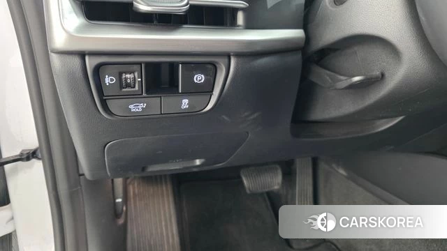 Hyundai Grandeur (GN7) id 3811833 из Кореи 9