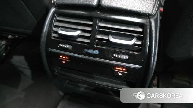 BMW 5 Series (G30) id 4425026 из Кореи 9