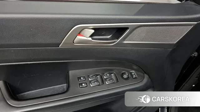 Ssangyong Rexton Sports id 3464954 из Кореи 9